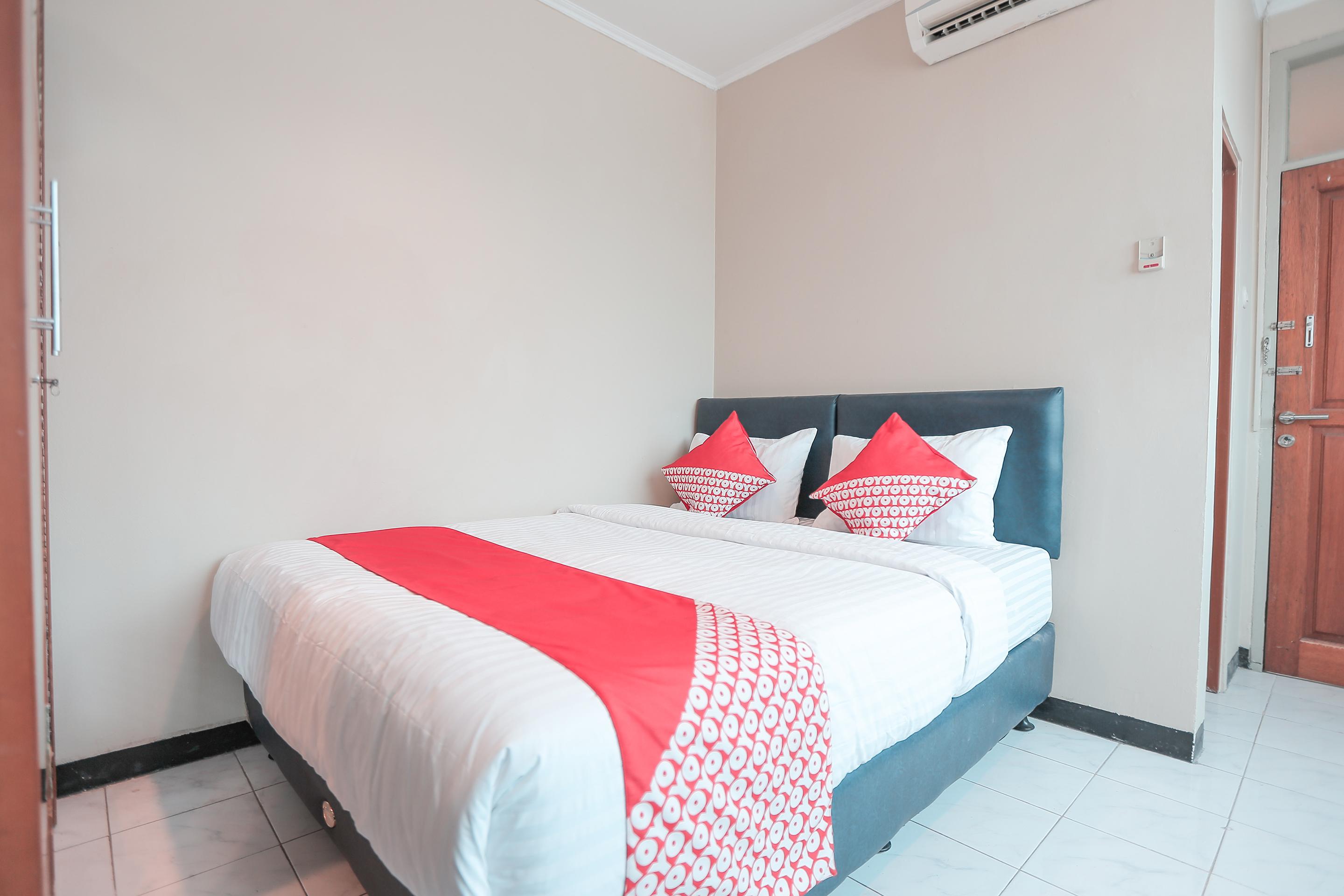 Oyo 117 Blueberry Homestay Jakarta Exteriör bild