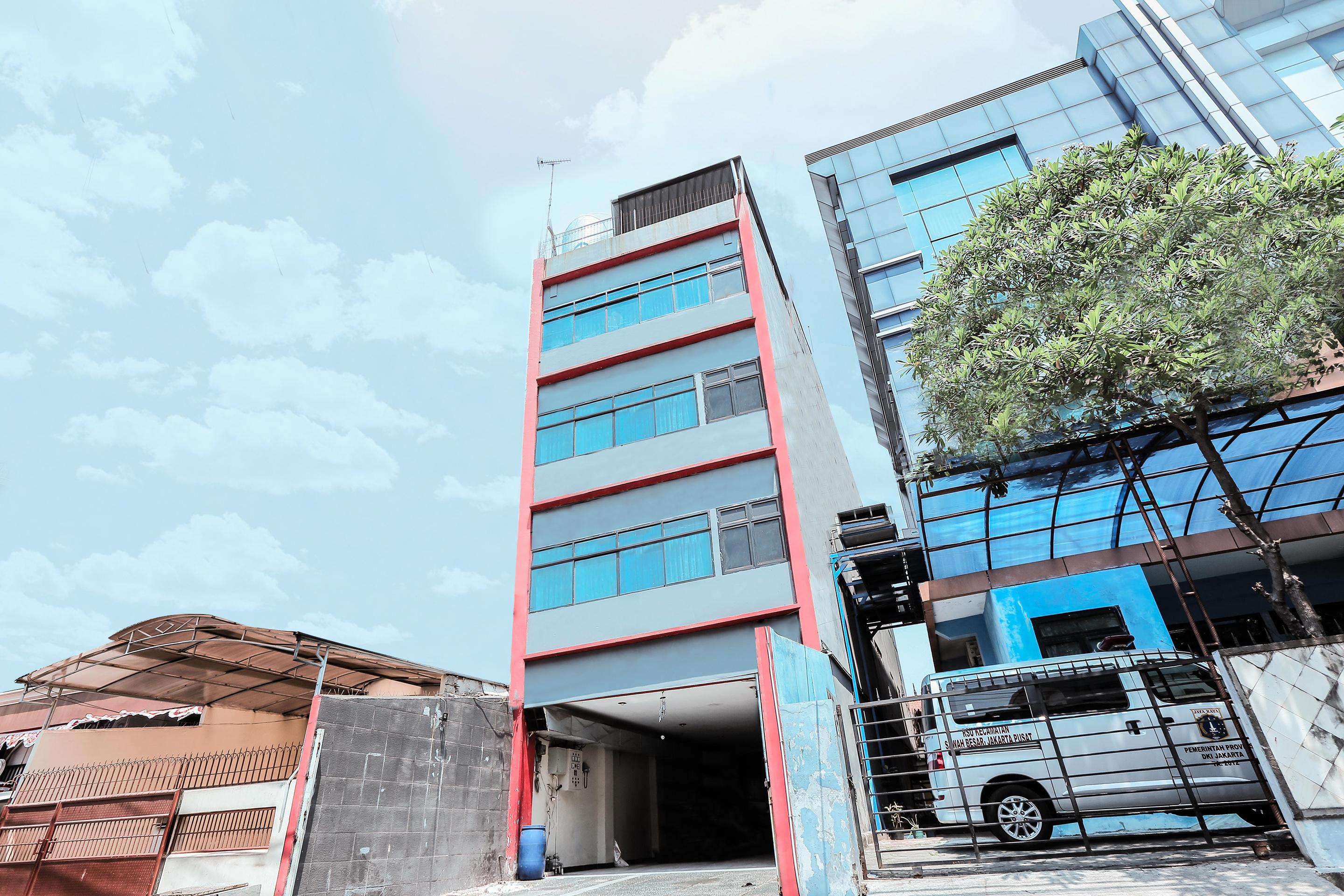 Oyo 117 Blueberry Homestay Jakarta Exteriör bild