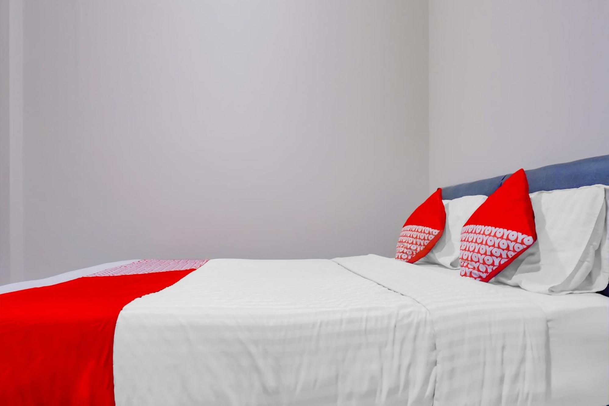 Oyo 117 Blueberry Homestay Jakarta Exteriör bild