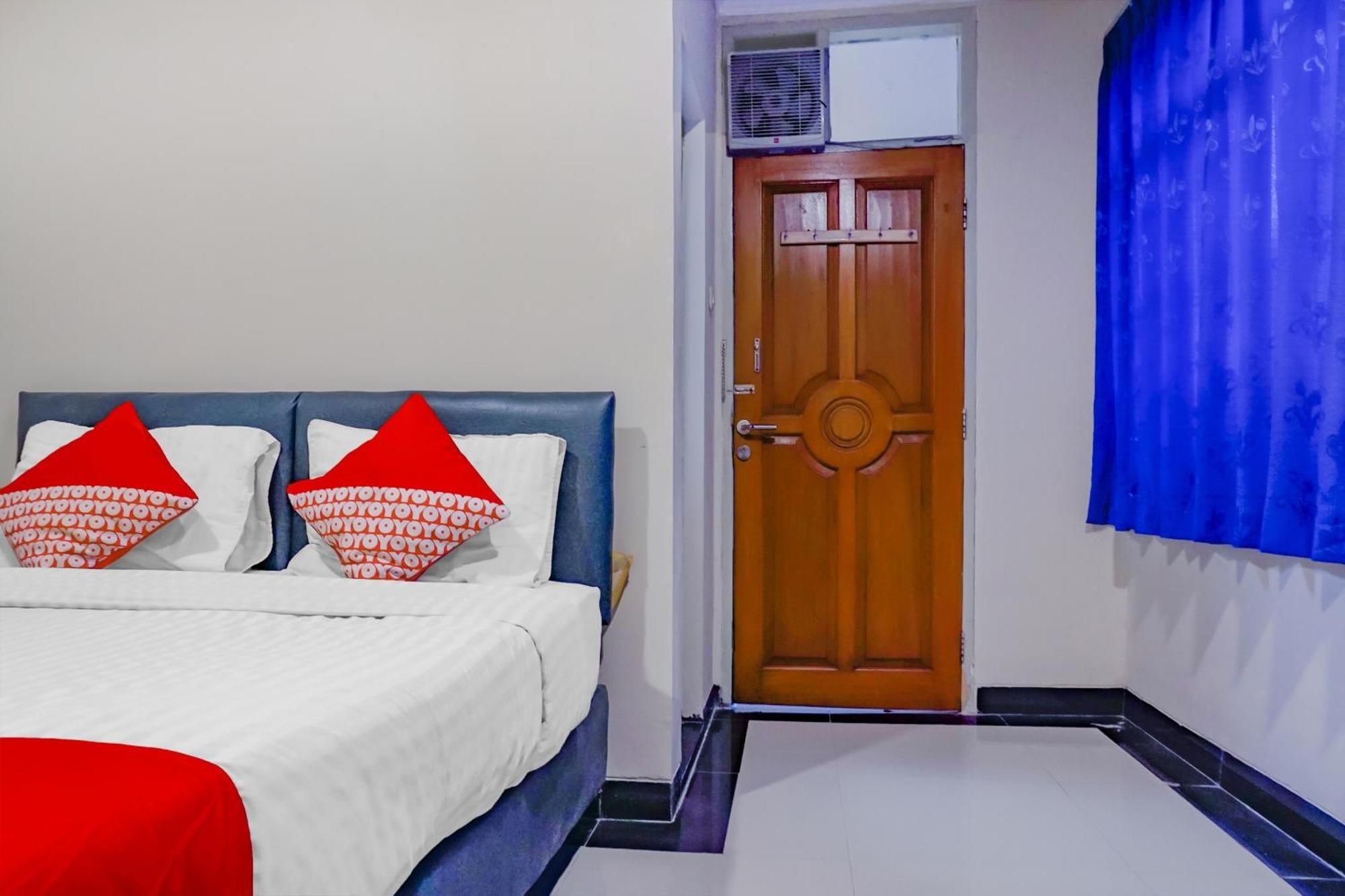 Oyo 117 Blueberry Homestay Jakarta Exteriör bild