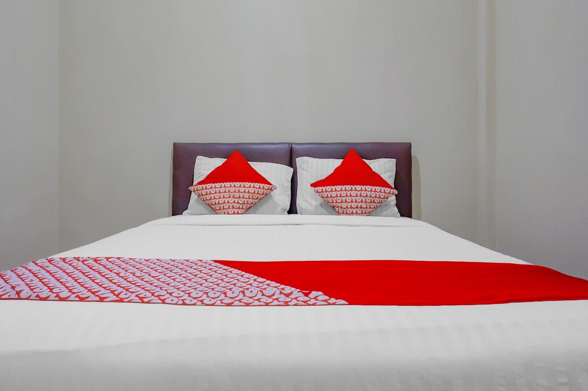 Oyo 117 Blueberry Homestay Jakarta Exteriör bild