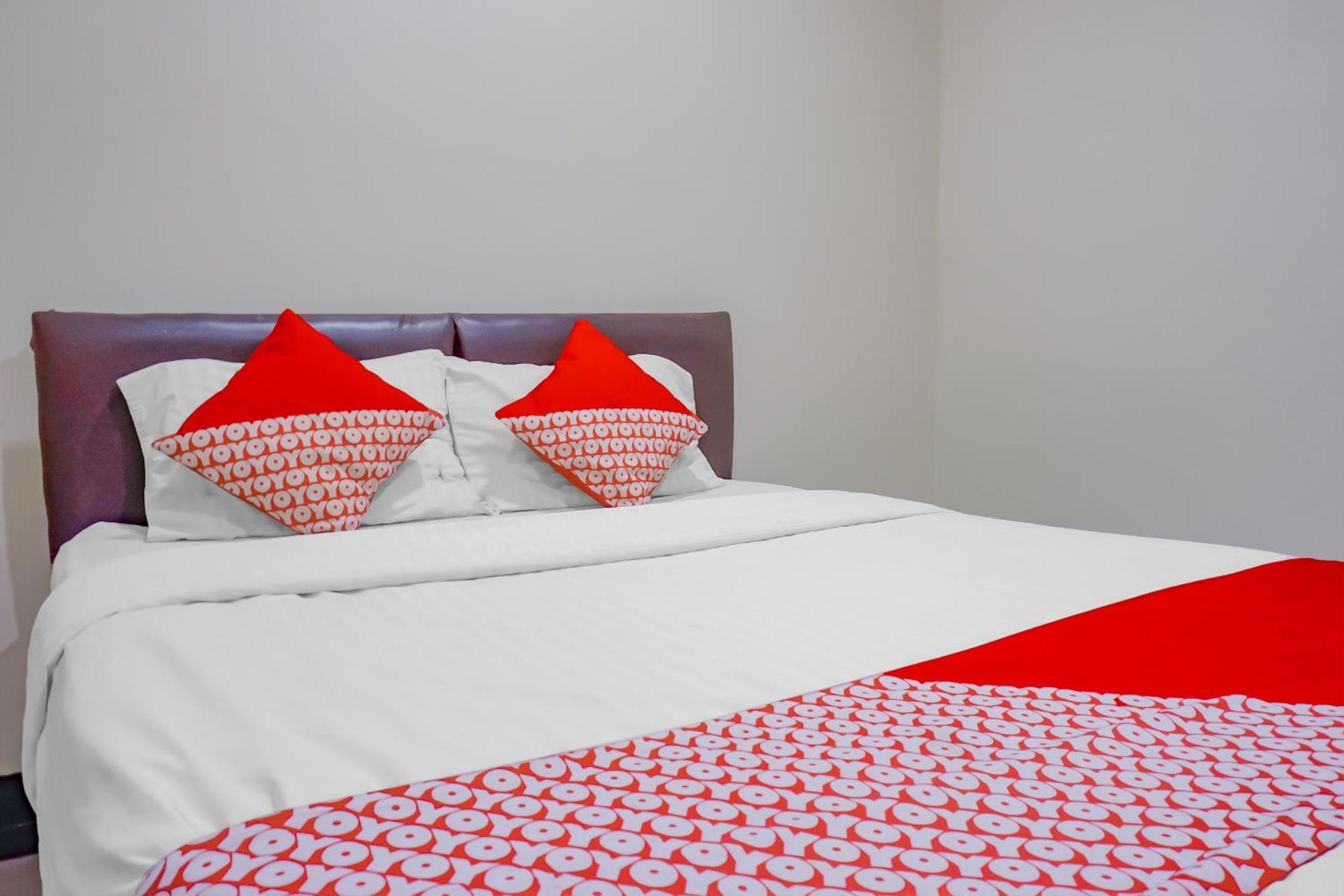 Oyo 117 Blueberry Homestay Jakarta Exteriör bild