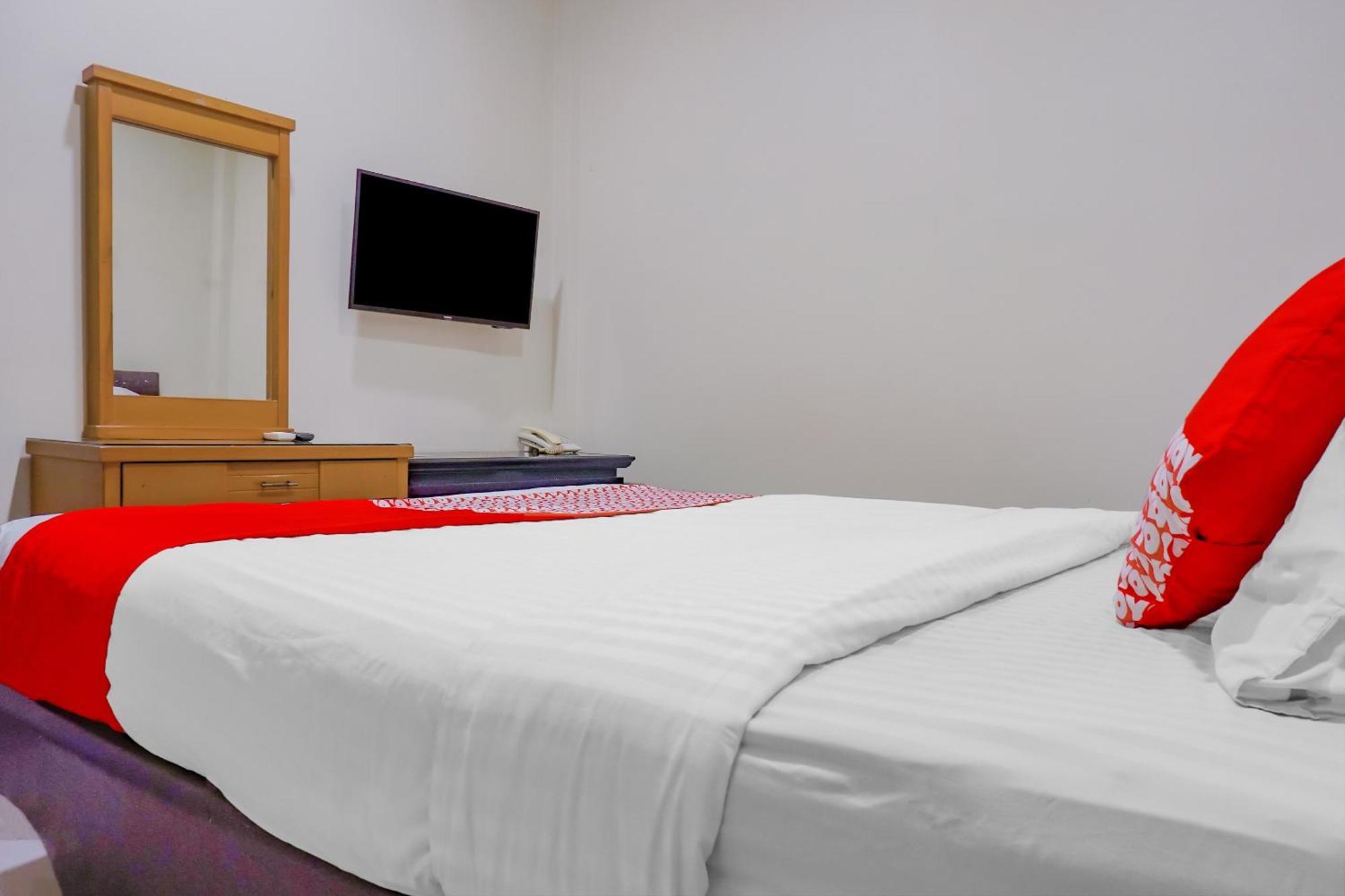 Oyo 117 Blueberry Homestay Jakarta Exteriör bild